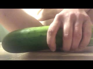 webcam tavr, well done cucumber